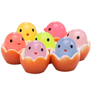 ODM fantaisie lueur dans le noir coquille d'<span class=keywords><strong>oeuf</strong></span> poussins bricolage résine bijoux accessoires jouets pour enfants cadeau décoration - Product Image 1