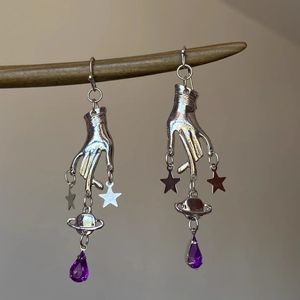 Boucles d'oreilles en alliage Purple Magic Hand pour femmes, design tendance avec pendentif étoile à cinq branches, boucles d'oreilles chics - Product Image 4