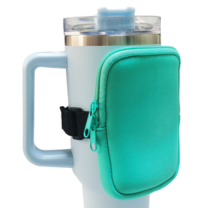 <span class=keywords><strong>Sac</strong></span> <span class=keywords><strong>de</strong></span> poche anti-dérapant avec sangles <span class=keywords><strong>de</strong></span> poche à fermeture éclair pour gobelet 40oz 30oz avec poignée accessoires <span class=keywords><strong>de</strong></span> tasse <span class=keywords><strong>de</strong></span> gymnastique en cours d'exécution - Product Image 3