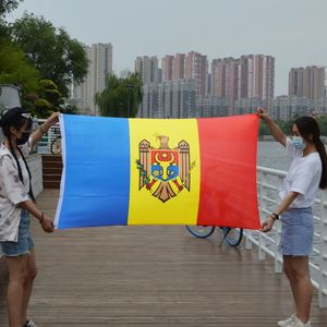 Vente en gros 100% Polyester Moldavie Drapeau de haute qualité sur mesure par le fabricant - Product Image 6