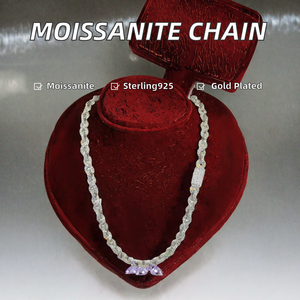 Collar de Plata de Ley 925 con Cruz de Moissanita Chapada en Oro, Joyería Fina Personalizada Jenime, Estilo Hip Hop, Venta al Por Mayor para Mujer - Product Image 2