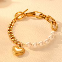 Bracelet Cœur Tendance Luxe Léger Imitation Perle pour Femme, Plaqué Or 18K, Acier Inoxydable, Fermoir OT, Étanche