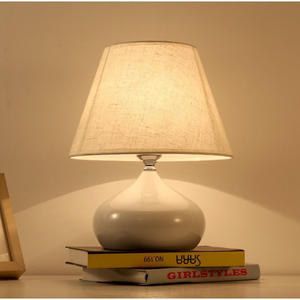 Lámpara de Escritorio Táctil de Estilo Nórdico Moderno, Cálida, Romántica y Sencilla para Estudio/Escritura/Sala de Estar, con Alimentación de Corriente Continua - Product Image 5