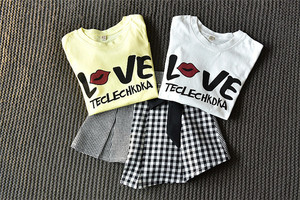 Marché de gros de vêtements : Nouvel ensemble 2 pièces d'été pour filles avec motif lettre - Product Image 2