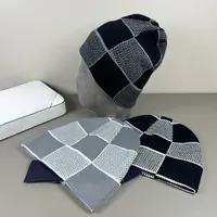 Topi Beanie Abu-abu Mewah Pria ZT 2026 Desainer Topi Kupluk Musim Dingin Bobble Polo Beanies Topi Beanie Wanita Mewah Musim Dingin