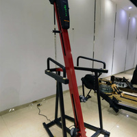 Máquina de escalada vertical motorizada Equipo de gimnasio estático para escalador de escaleras de Culturismo