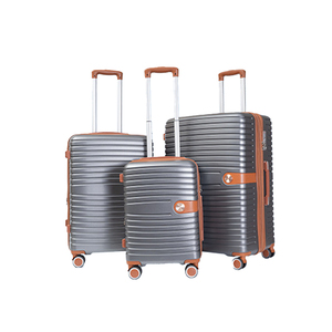 ชุดกระเป๋าเดินทางธุรกิจ ABS PC 3 ชิ้น ขนาด 20 <span class=keywords><strong>24</strong></span> 28 นิ้ว พร้อมล้อหมุน  รับผลิตตามแบบ OEM พร้อมสกรีนโลโก้ กระเป๋าเดินทางแบบล้อลาก PC - Product Image 1