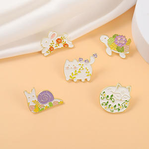 Benutzer definierte Katze Fox Turtle Brosche Revers Abzeichen Niedliche Tier Metall Pins Spaß Bronze Cartoon Emaille Anstecknadeln mit Stanz druck - Product Image 5