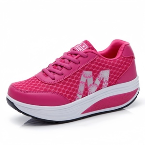 Nuove Scarpe Sportive da Donna 2026, Casual, Traspiranti, Leggere, in Poliuretano, con Suola Rialzata e Tomaia in Rete, per Primavera ed Estate - Product Image 1