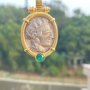 Collar de Plata de Ley con Baño de Rodio, 3*3mm, con Colgante de Moneda Vintage de Atenea y Esmeralda, y Diamante Cultivado en Laboratorio - Product Image 5