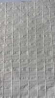 Isolation réfléchissante multicouche en feuille d'aluminium/MPET renforcée avec fibre de verre/PE, feuille de maille rélaminée