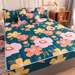 Set di 3 Pezzi all'Ingrosso: Coprimaterasso Trapuntato, Lenzuolo con Angoli e Federa, Design Semplice - Product Image 5