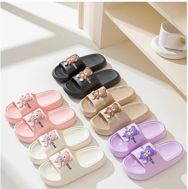 Thick-soled Non-Slip Slippers Ideal for Home Students