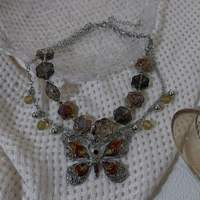 Kalung Bunga Kupu-kupu Vintage Heavy-duty untuk Wanita, Gaya Punk Keren dan Unik, Kalung Tulang Selangka Mewah, Trendi, Unik, dari Paduan Bambu