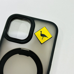 Logo personnalisé autocollant à breloques en métal autocollant pour téléphone mobile épinglette personnalisée en émail doux pour téléphones mobiles - Product Image 4