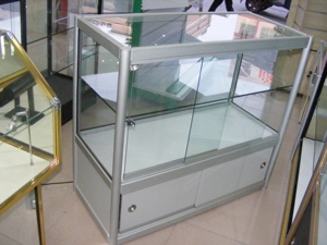 Marco de aluminio <span class=keywords><strong>gris</strong></span> Vidrio templado Joyería <span class=keywords><strong>Vitrina</strong></span> y escaparate Fácil de limpiar Venta directa de fábrica - Product Image 3