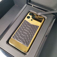 Vente chaude à Dubaï, coque arrière en cuir et métal pour iPhone 14 Pro Max, vente en gros