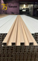 Panneaux muraux en PVC rainurés décoratifs pour l'extérieur et l'intérieur, imitation bois WPC, design graphique moderne, grain de bois fluorescent, luxe supérieur