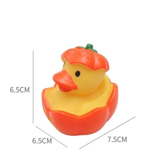 Phim hoạt hình phong cách vật liệu PVC kêu cót két bí ngô hình vịt cao su - Product Image 4