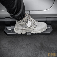 Marchepieds latéraux tout-terrain en aluminium et fibre de carbone OMU, ensemble complet pour Jeep Wrangler JL 2018-2025, style sportif noir, installation facile