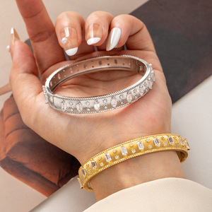 Gold And Silver Geometric <b>Bangle</b> With Zirconium Inlay Claw Setting Fashion Jewelry Spring 2026 Yiwu Origin - Product Image 1