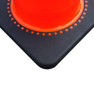 700mm New Black Base Road Safety Facility Rubber Traffic Cone With Custom Sign Printing