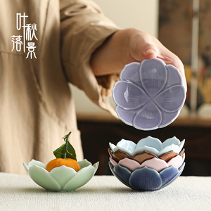 Plato de cerámica con forma de flor para frutas, porcelana, estilo chino moderno, plato pequeño para aperitivos, para usar en la pausa del té o fiestas. - Product Image 1