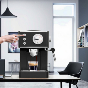 Machine à café expresso semi-automatique classique avec affichage numérique, haute pression 20 bars, pour cappuccino, avec mousseur à lait intégré, fabrication italienne - Product Image 3