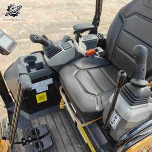 Mini-excavatrice sur chenilles CAT301.7 d'occasion, 2 tonnes, godet de 0,04 m³, marque japonaise d'origine, petite excavatrice de chantier, faible nombre d'heures, bon état - Product Image 4