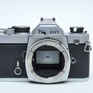 กล้องฟิล์ม SLR FM 35มม. 2215500โครเมี่ยมของแท้ใหม่อุปกรณ์ควบคุมการเขียนโปรแกรม PLC โดยเฉพาะ - Product Image 1