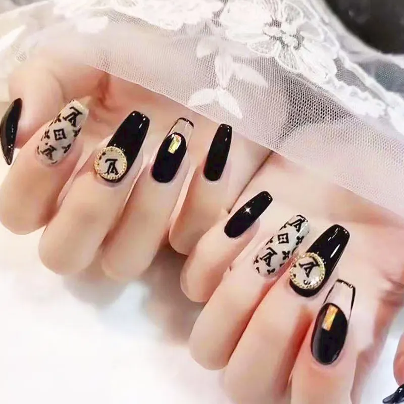 Acrylic/ABS NEW 2022 Fashion Convenient false Nail Beauty 24pcs/set Plastic Artificial Nails Black Fire Art Press On Nail