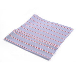 Poids léger 110 Gsm 57/58 "Tissé Résister Rayures dégradé Poly Viscose Tissu Pour <span class=keywords><strong>Robe</strong></span> - Product Image 1