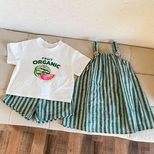 儿童夏季衣服套装男童纯棉条纹T恤短裤2件套可爱女童背带裙兄弟姐妹装 - Product Image 1