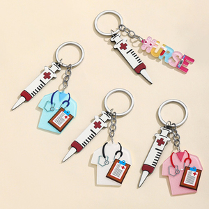 Llavero Colgante de Acrílico con Diseño de Jeringa Estilo Caricatura para el Día de la Enfermera, Souvenir Personalizado para Enfermeras, Doctores Internacionales, Coche o Bolso - Product Image 1