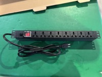 Bloc d'alimentation universel 220-250V, distribution d'alimentation, 10A 16A, protection contre les surcharges et les surtensions, OEM pour les centres de données des Émirats arabes unis/Arabie saoudite/Vietnam