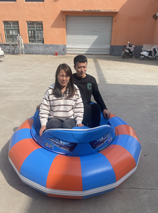 QIQU 360 ° Rotación <span class=keywords><strong>MP3</strong></span> Música Luces LED Motor dual 48V Pista de carreras inflable UFO al aire libre para niños y adultos Coches de choque eléctricos - Product Image 3