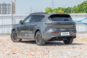 Voyah Free 2025 SUV Ibrido, Veicolo a Nuova Energia, 4WD, Guida a Sinistra, 5 Porte, Potenza 215kW, Velocità Massima 180km/h, Auto Usata in Vendita - Product Image 5