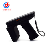 Venta caliente Chainway Smartphone portátil 1d 2d escáner de código de barras de datos de temperatura de largo alcance Rfid Uhf lector de mano