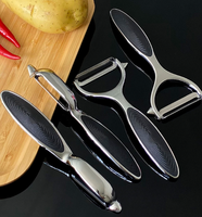 Keuken Multifunctionele Aardappel-En Groenteschiller Voor Wortelen Courgette Tomaten Antislip Comfortabel Handvat Y & I Scherp Mes