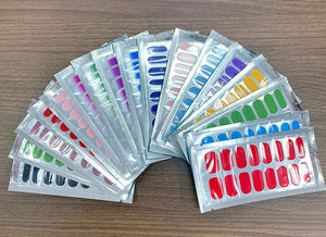 Autocollants personnalisés pour décoration d'ongles, couleur pure scintillante, couverture complète, <span class=keywords><strong>noir</strong></span>, blanc, <span class=keywords><strong>rouge</strong></span> <span class=keywords><strong>et</strong></span> or - Product Image 6