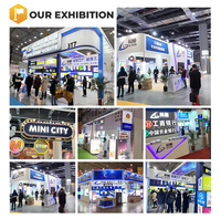 Boîte à lumière rotative en forme de cube, panneau de menu sur pied, panneau publicitaire LED en forme de cube, résistant aux intempéries, graphiques remplaçables, personnalisable