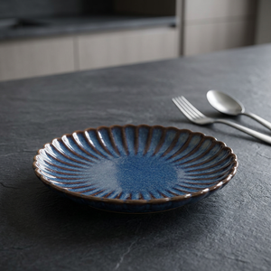 Piatto da Cena in Porcellana Blu a Forma <span class=keywords><strong>di</strong></span> Fiore da 8 Pollici con Smalto Reattivo Creativo Europeo del Marchio TECANXIN, Ecologico e Cotto in Forno - Product Image 1