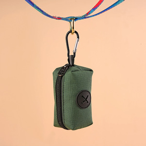 Dispensador Portátil de Bolsas para Excrementos de Perro para Exteriores con Mosquetón, Bolsa para Desechos de Mascotas para Caminar y Senderismo - Product Image 3