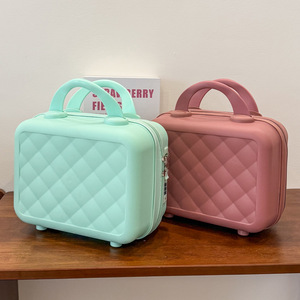 Estuche de Maquillaje Compacto de Plástico, Impermeable y Antibacterial, con Cierre, para Viajes y Almacenamiento de Regalos, Fácil de Transportar - Product Image 1