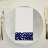 2024 personnalisé 1 pli Airlaid serviette Offre Spéciale Logo imprimé jetable dîner serviettes en papier de soie plier Style dans le sac