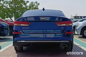 <span class=keywords><strong>Kia</strong></span> <span class=keywords><strong>Optima</strong></span> LX d'<span class=keywords><strong>occasion</strong></span>, très bon état, options moyennes, moteur essence 2.4L V4, année 2018, couleur bleue, prêt à rouler - Product Image 5