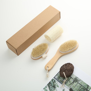 Ensemble de spa moderne 4 pièces de l'usine, idées cadeaux, brosse de bain en bois de sauna, loofah, pierre de feu, brosse à <span class=keywords><strong>main</strong></span> en bambou, produits de douche pour le corps - Product Image 1