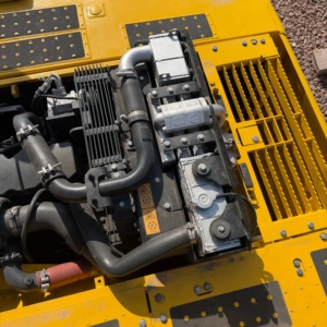 Komatsu PC220 Used Hydraulic Excavator 22 Ton Operating Weight Original <b>Paint</b> Good Condition Low Hours Digger <b>for</b> Sale - Product Image 4