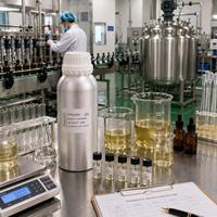 Huile de parfum concentrée directement de l'usine pour la fabrication de parfums, huile de parfum de qualité supérieure en gros
