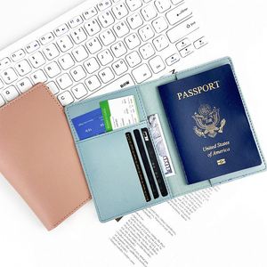 Portefeuille de voyage personnalisé avec logo, étui pour passeport, porte-cartes en cuir PU, accessoires de voyage, organiseur de documents, protection pour femmes et hommes - Product Image 3